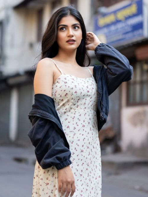 Aleena Khan South EX Call Girl
